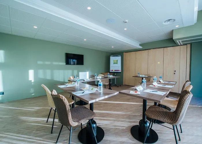 Ibis Styles Hotel 3*